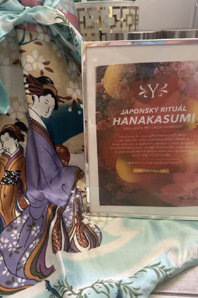Hanakasumi
