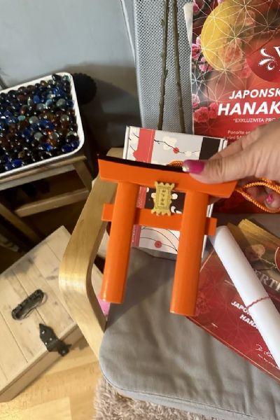 Hanakasumi