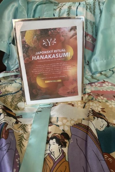 Hanakasumi